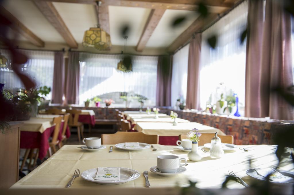 Hotel Sonnenberg Silandro Zewnętrze zdjęcie