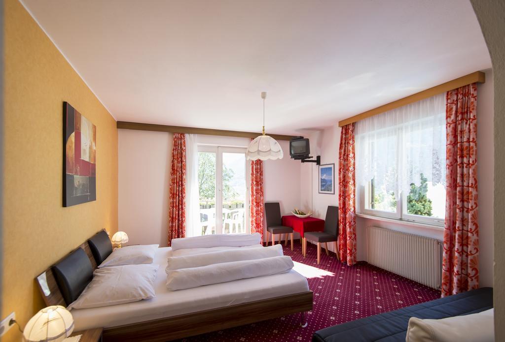 Hotel Sonnenberg Silandro Pokój zdjęcie